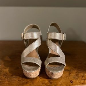 S.6 GOLD WEDGES
